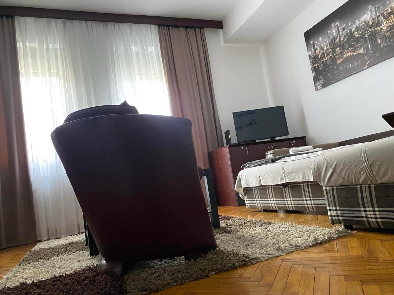 Dini Apartments Нови-Сад Экстерьер фото